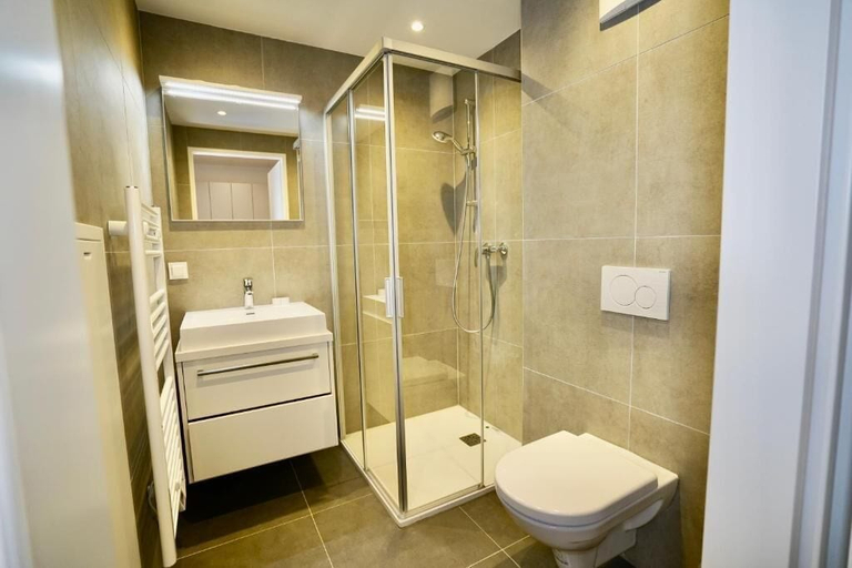 Bathroom 5, DM & S Apartment, Wien