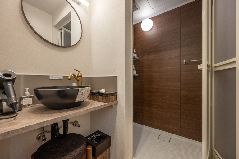 Bathroom 6
