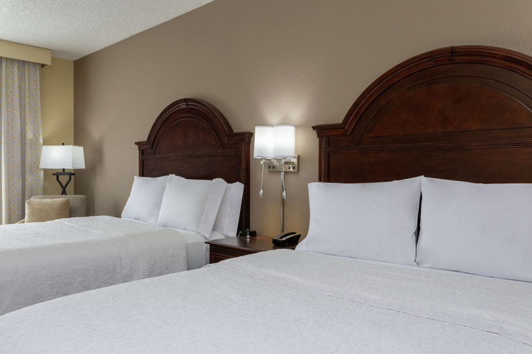 Bedroom 3, Hampton Inn & Suites Wellington, Palm Beach