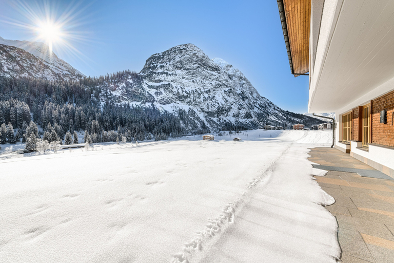 Exterior & Views 2, Chalet Lilly mit Ski in - Ski out, Bludenz