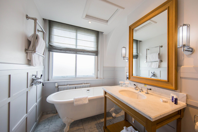 Bathroom 5, The Milner York, York