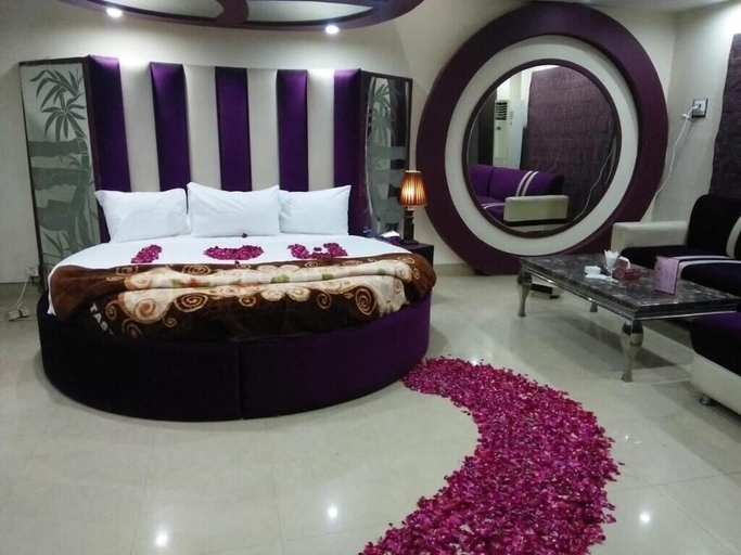 Bedroom 2, Fair Mont, Multan
