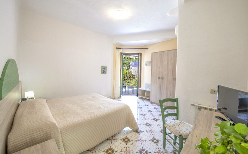 Bedroom 4, Hotel Zaro, Napoli