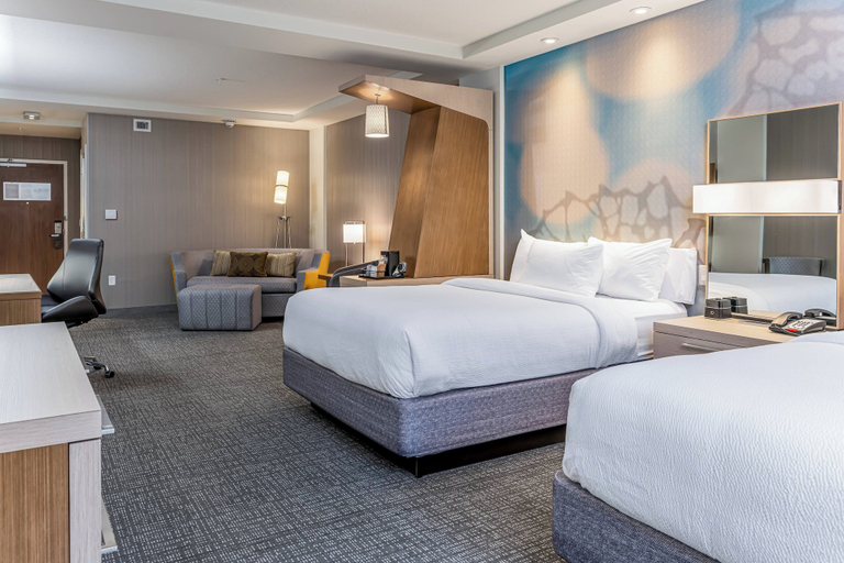 Bedroom 3, Courtyard by Marriott Asheville Biltmore Village, Buncombe