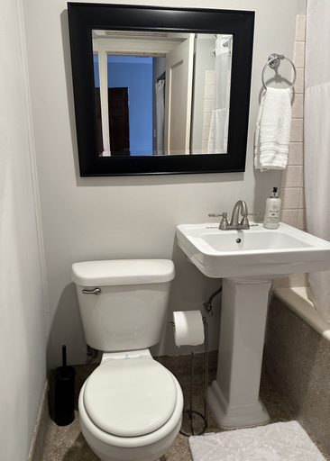 Bathroom 3, The Vurpillat Beachfront Hotel, Los Angeles