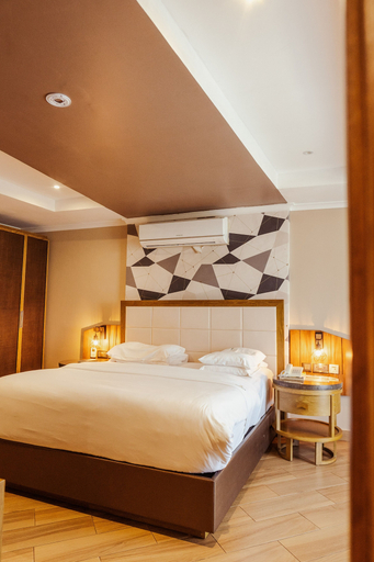 Bedroom 2, Tanga Beach Resort & Spa, Tanga