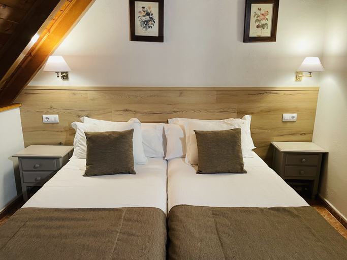 Bedroom 2, Hostal Escuils, Lleida