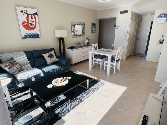 Others 5, Aquarius Resort, Maroochy - Mooloolaba