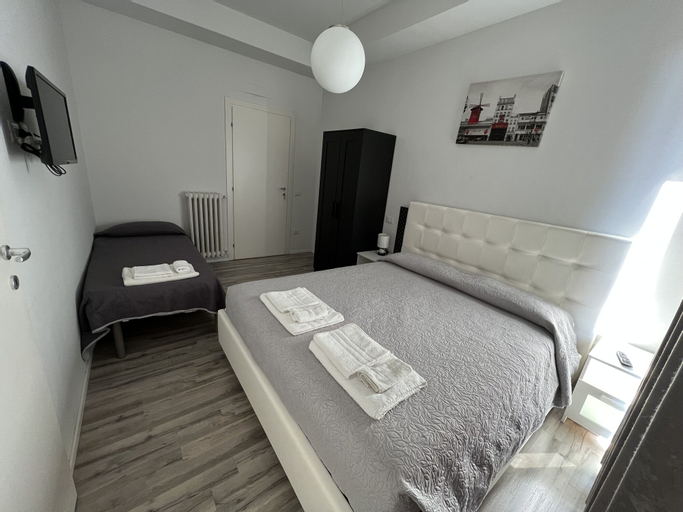 Bedroom 22
