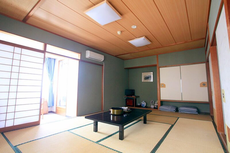 Atagawa Yamatokan, Higashiizu