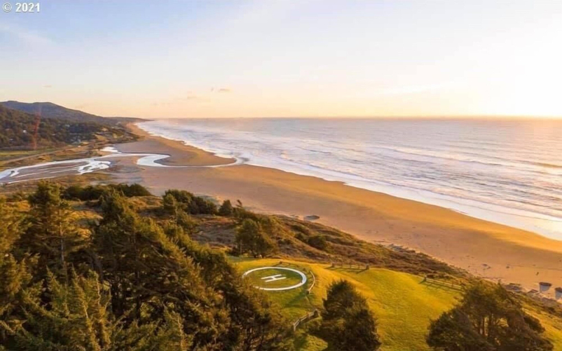 Others 5, Lx28: Gold Beach Oceanfront Estate, Curry