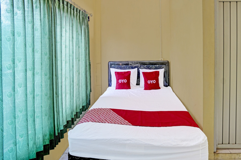 Bedroom 3, Oyo 91572 Kost Esklusif Barokah, Pasuruan