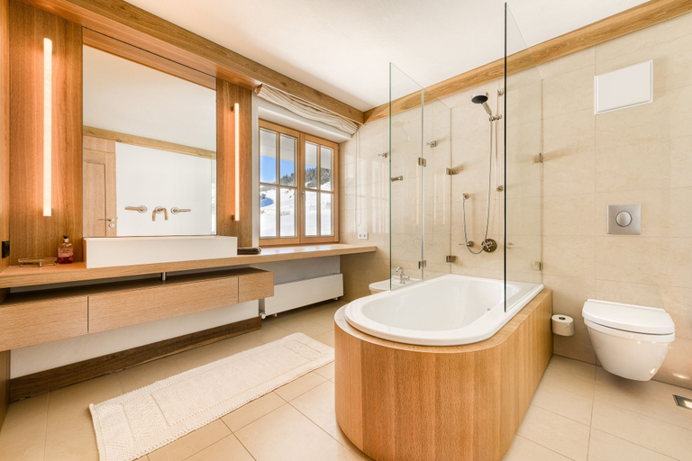 Bathroom 4, Chalet Lilly mit Ski in - Ski out, Bludenz