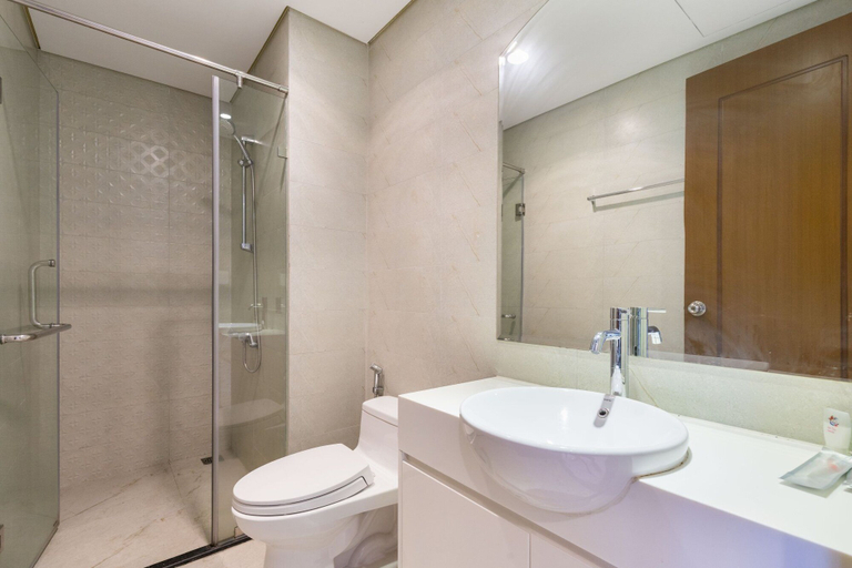 Bathroom 3, Luxury Landmark - Linh's Apartment, Bình Thạnh