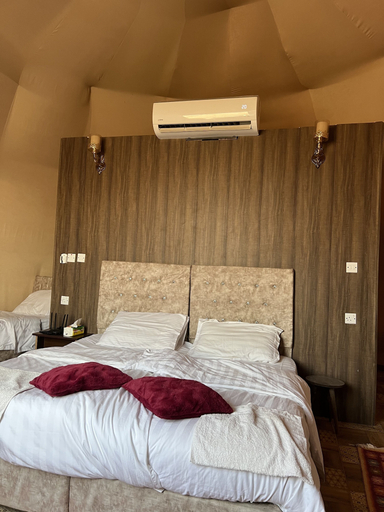 Room 3, Ziyad luxury camp, Quaira