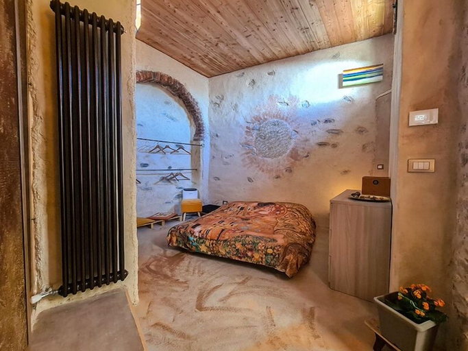 Bedroom 4, CasaRosada Wellness Guest House, Torino