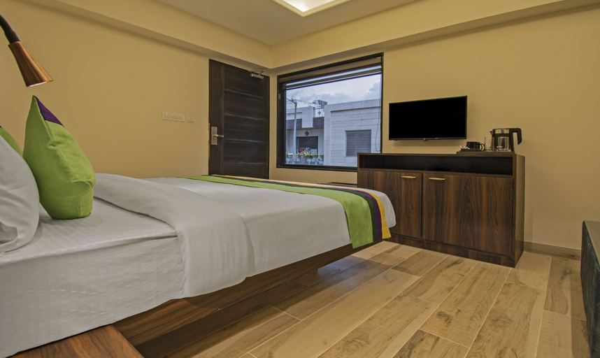 Bedroom 4, Treebo Pink City Grand, Jaipur