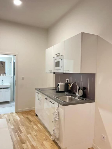 Others 5, Helen Homestay Florenc Newly Apartment, Praha 7