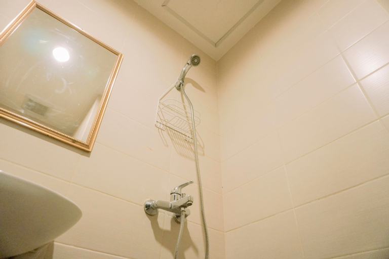 Bedroom 3, Homey and Cozy Stay Studio Belmont Residence Puri Apartement By Travelio, West Jakarta