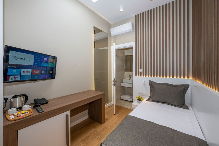 Bedroom 2, Hotel Grand Istanbul, Fatih