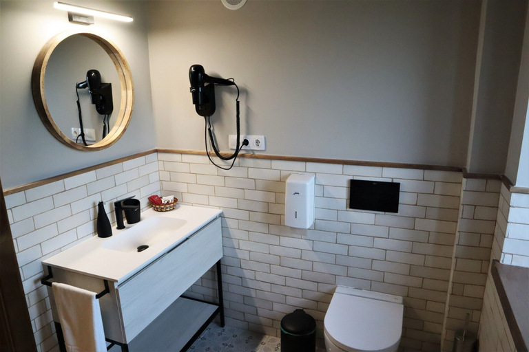Bathroom 3, Eguen Goiko, Vizcaya