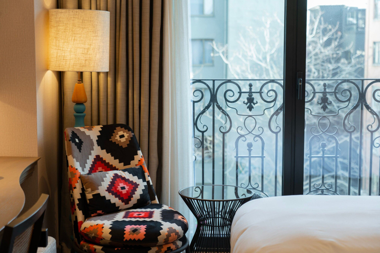 Bedroom 5, Burdock Hotel Istanbul, Autograph Collection, Beyoğlu
