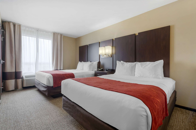 Bedroom 3, Comfort Suites and Conference Center, Nobles