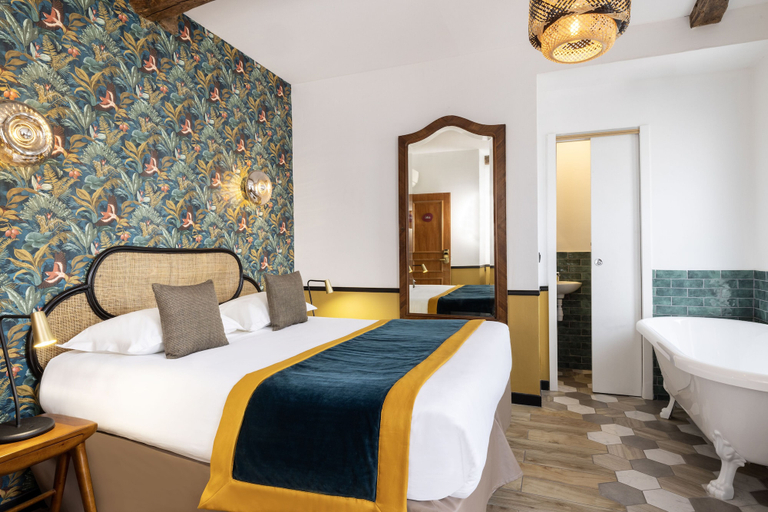 Bedroom 3, Le Village Montmartre by Hiphophostels, Paris