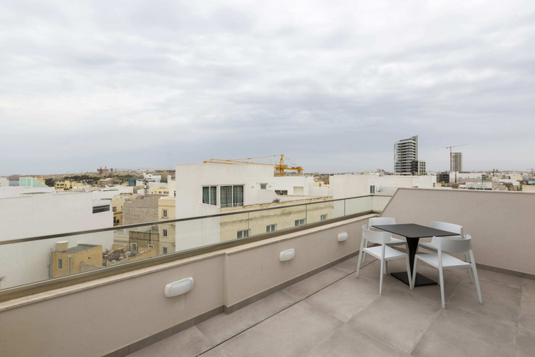 Others 4, Gzira Suite 13