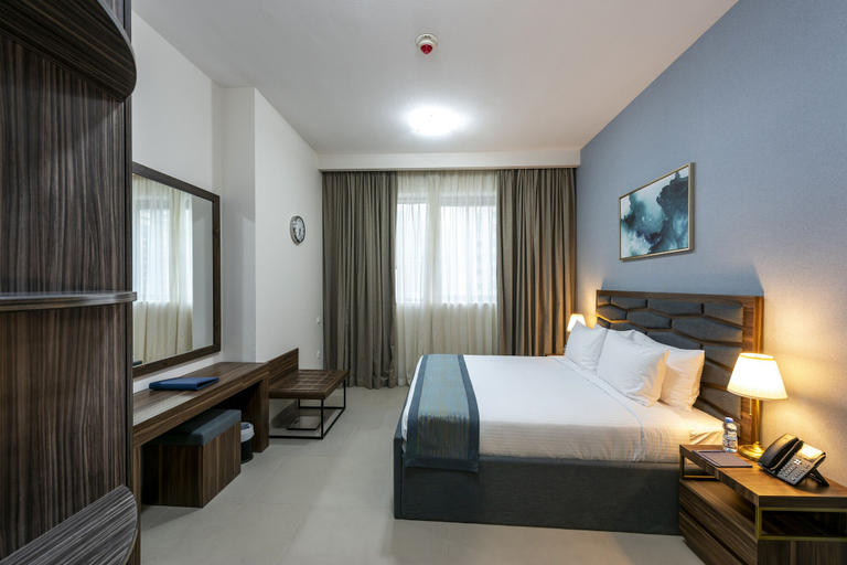 Bedroom 2, Luxe Grand Hotel Apartments, Sharjah City