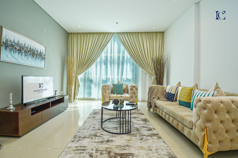Living area 2, KTH - Modern 1BR apartment Dubai Marina, Dubai