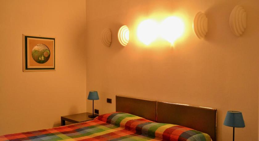 Bedroom 4, Hotel Italia, Perugia