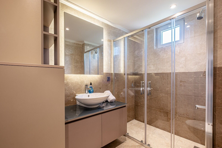 Bathroom 5, Belek deluxe suit, Serik