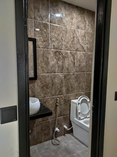 Bathroom 5, Crown Beach Villas, Kaafu Atoll