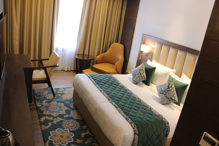 Bedroom 2, WelcomHeritage Grand Srinagar, Srinagar