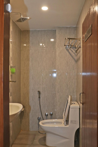 Bathroom 4, Hotel Malati, Bagmati