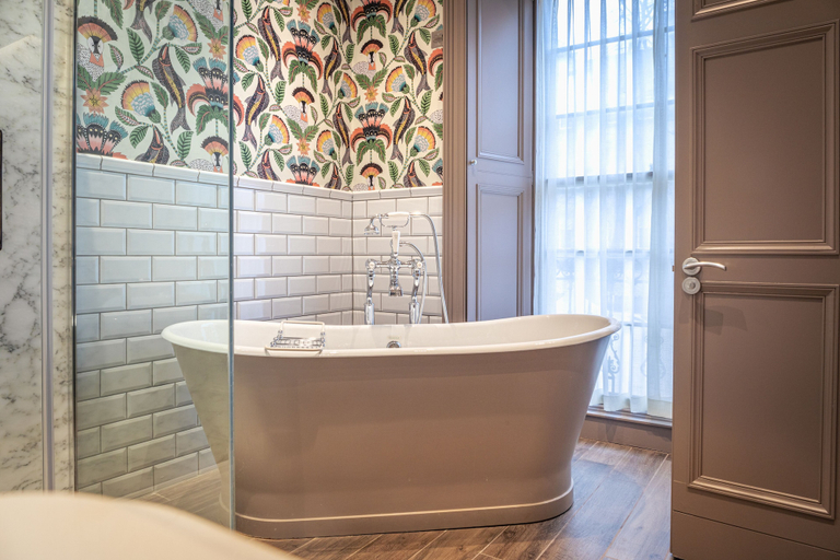 Bathroom 3, The Raeburn, Edinburgh