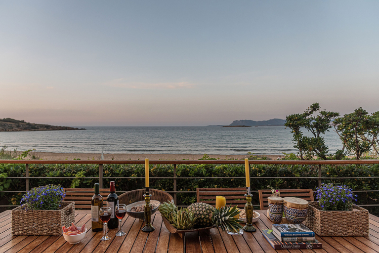 Others 5, The House By The Sea, Crete