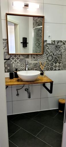 Bathroom 2, MoselVilla No 7, Cochem-Zell