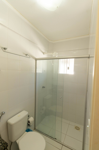 Bathroom 4, Lacqua diroma - Vacia Temporada, Caldas Novas
