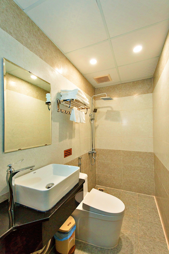 Bathroom 3, HANZ Pho Hoa Hotel, Đà Lạt
