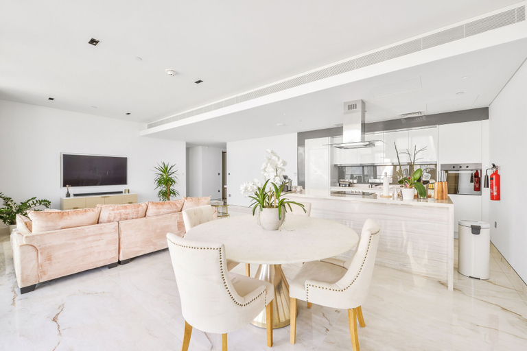 Dining room 5, Contemporary 2 BR in Bluewaters Island, Dubai