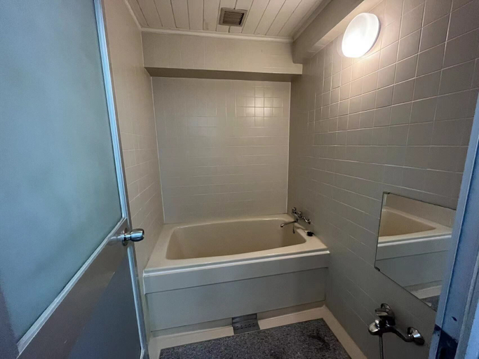 Bathroom 4, Beijing Jiuxian Apartment, Beijing