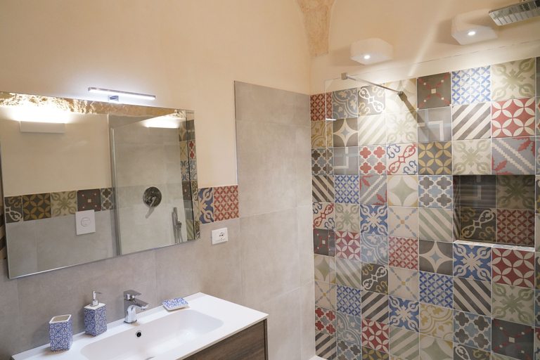 Bathroom 3, Casetta Filippi - Arcuève, Brindisi