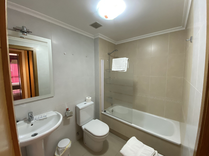 Bathroom 3, dpCristal LikeHome, Lugo