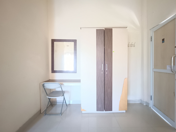 Others 4, RedDoorz Syariah near Rumah Sakit Umum Wisata UIT, Makassar