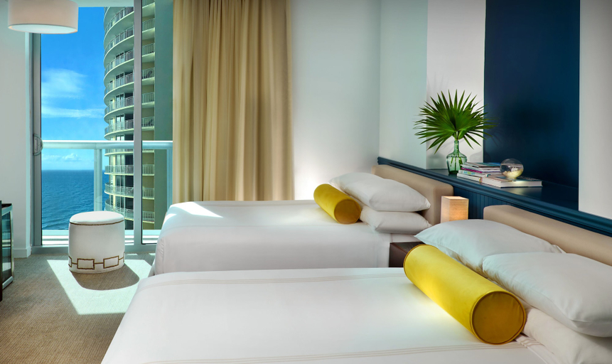 Bedroom 4, Solé Miami, A Noble House Resort, Miami-Dade