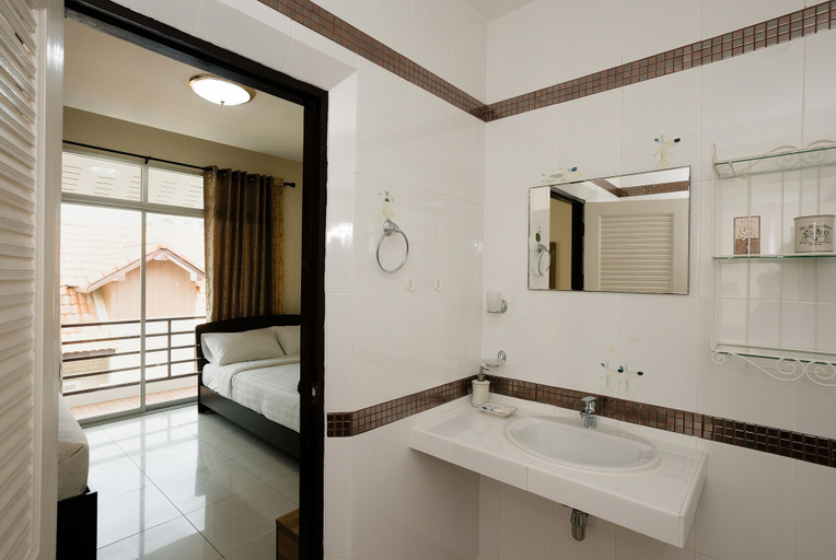 Bathroom 3, T.W. Marina Pool Villa Pattaya, Pattaya