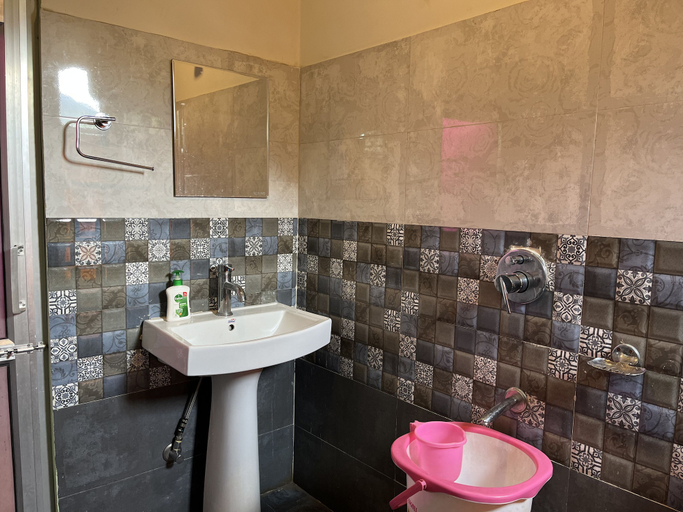 Bathroom 3, The Locals By Roomshala, Kullu