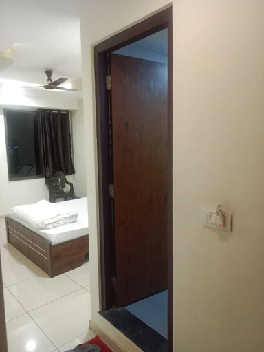 Bedroom 3, Hotel Shreeji's, Gandhinagar